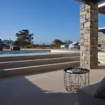 Olea Paros * Isterni (Paros)
