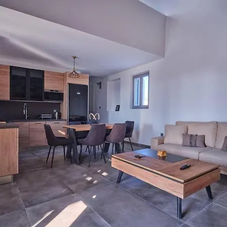 Olea Paros Isterni (Paros)