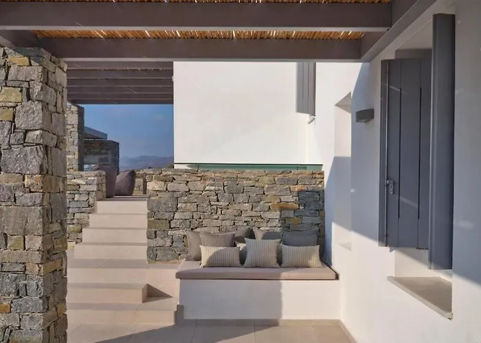 Elaia K1 Isterni (Paros)