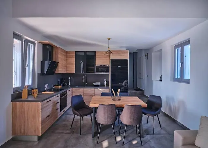 Elaia K1 * Isterni (Paros)