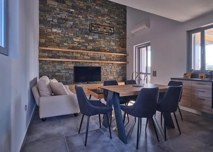 Elaia K1 Isterni (Paros)